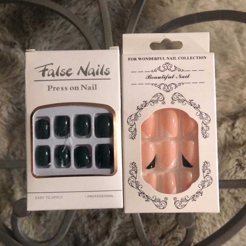 French tip press on nails